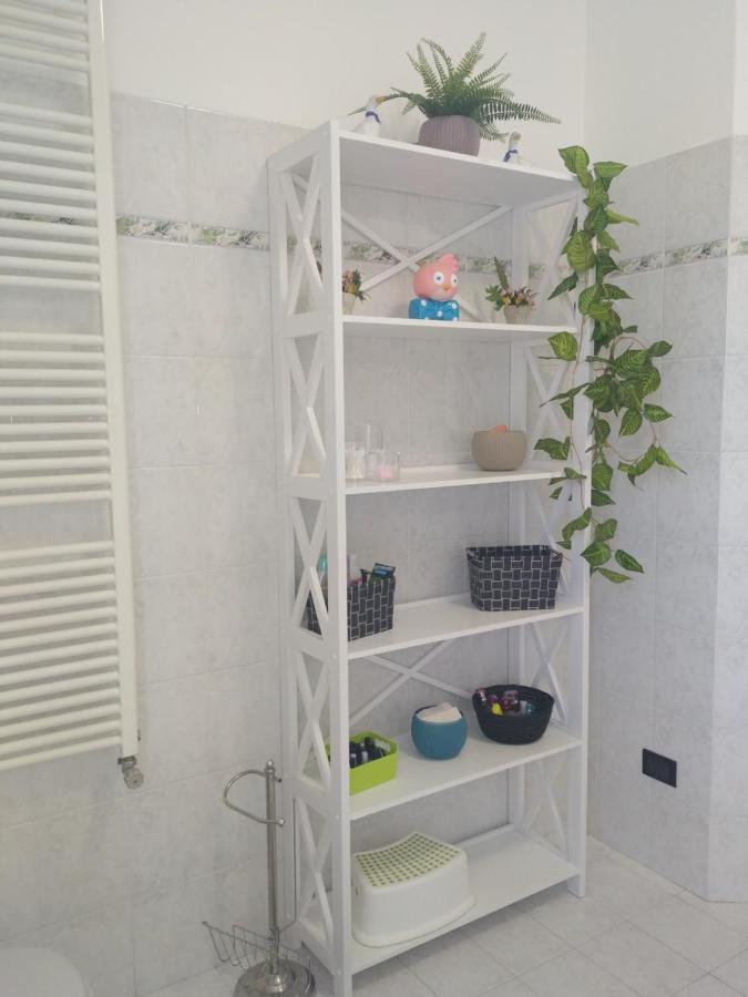 Modern Apartment Halfway Between Milan And Como Cogliate المظهر الخارجي الصورة
